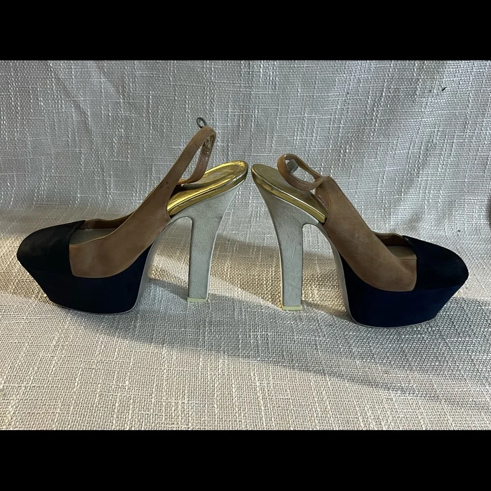 Yves Saint Laurent Obsession 105 Cap Toe Platform‎ Pumps Suede